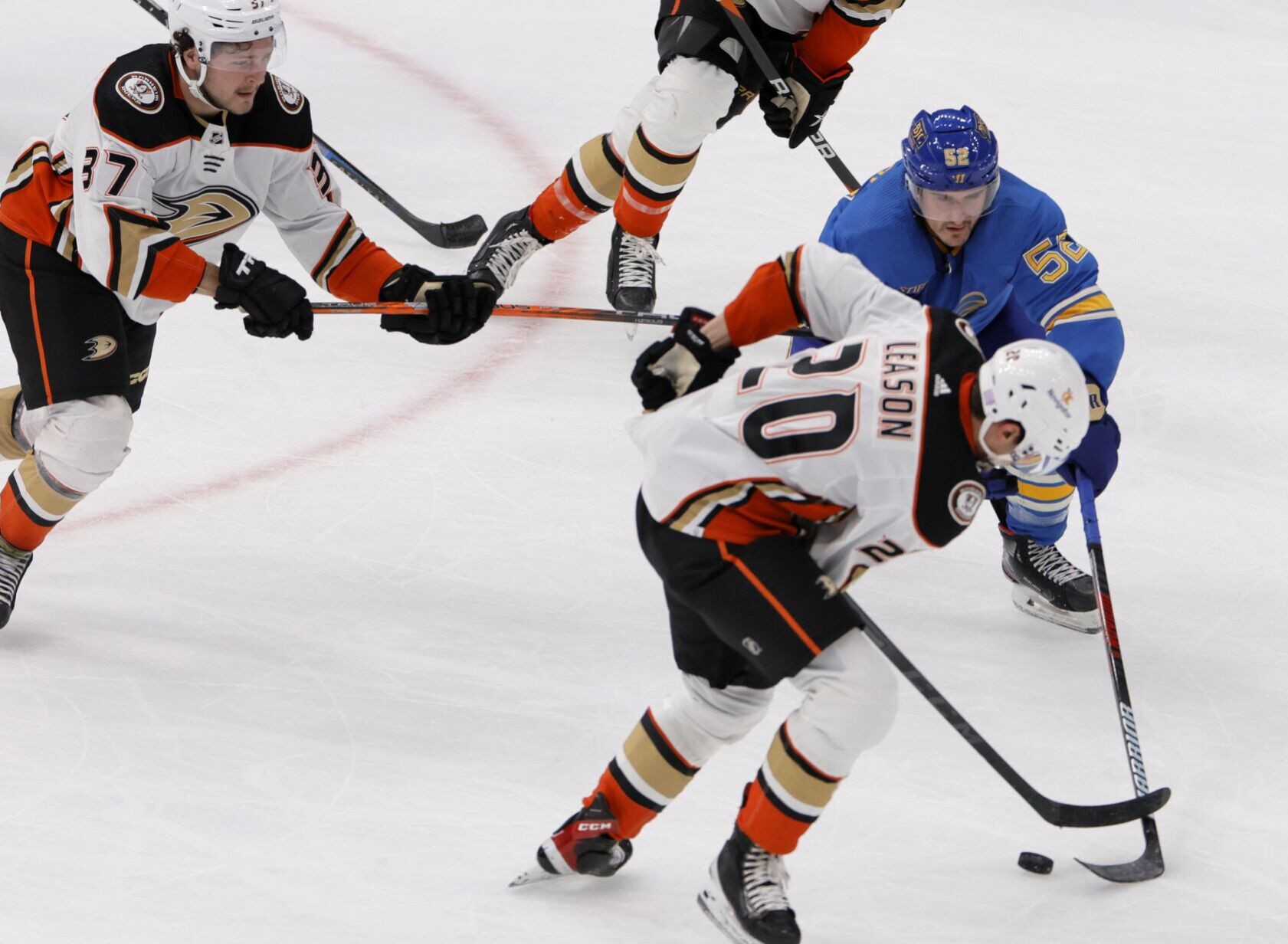 Blues 6, Ducks 2